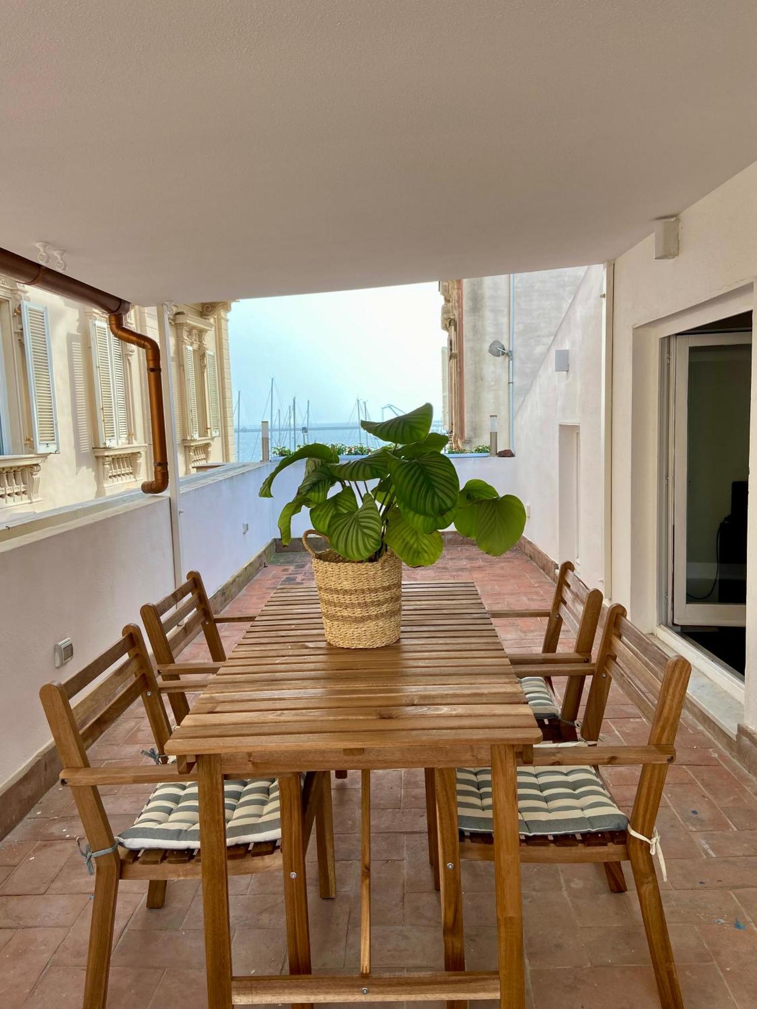 Vicomillesuites Cagliari Ngoại thất bức ảnh