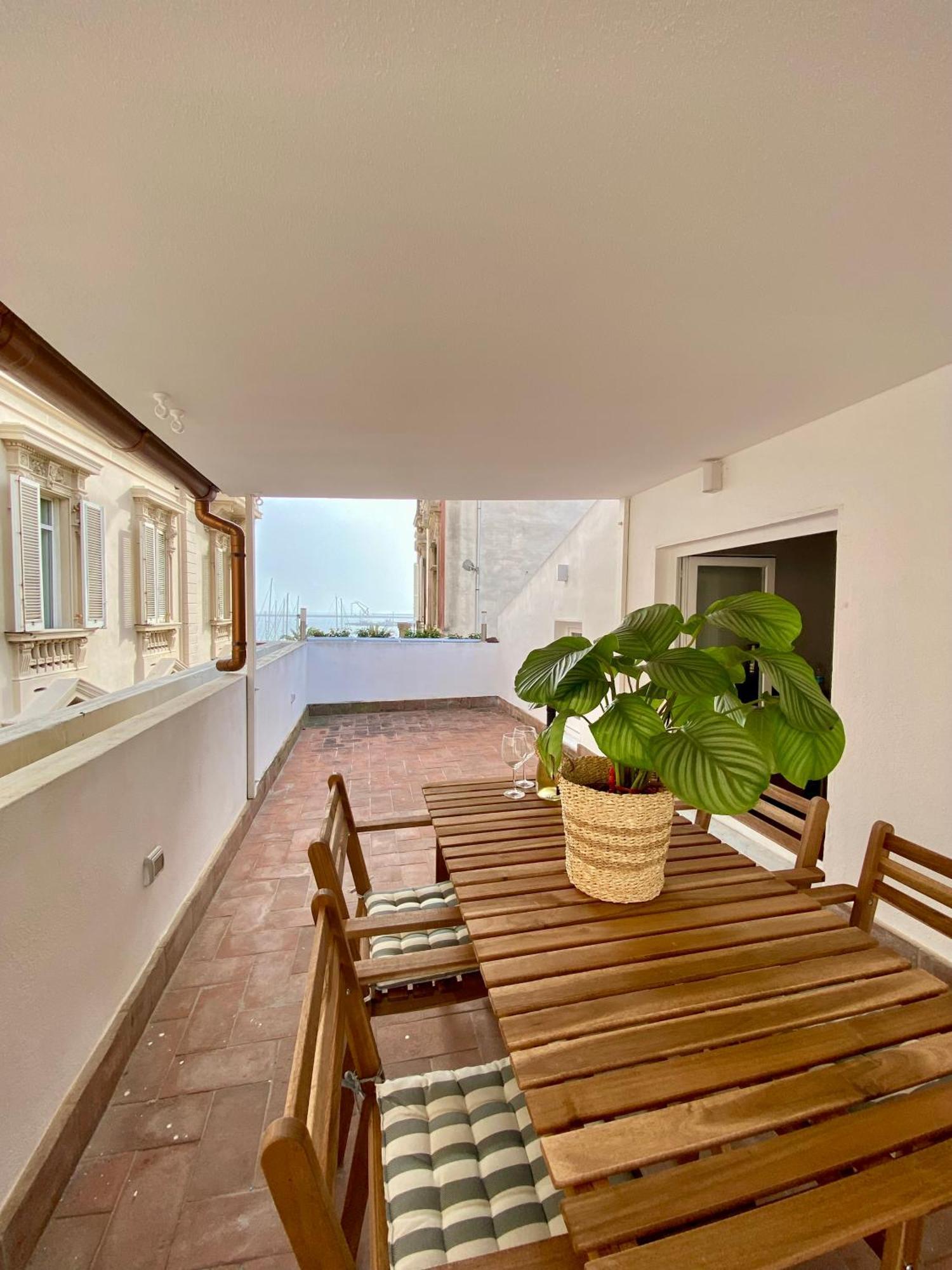 Vicomillesuites Cagliari Ngoại thất bức ảnh