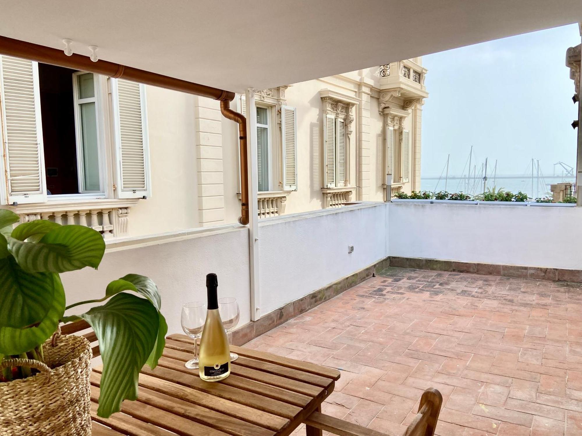 Vicomillesuites Cagliari Ngoại thất bức ảnh