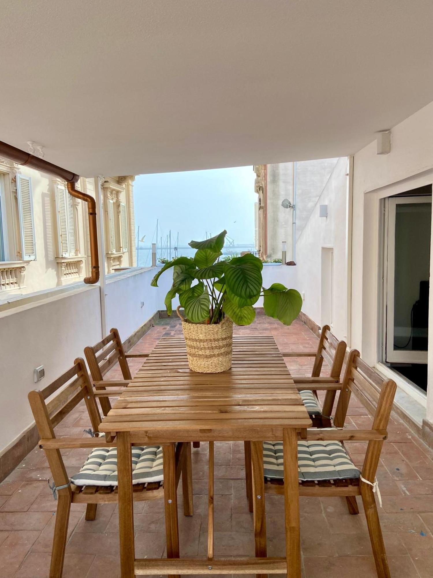 Vicomillesuites Cagliari Ngoại thất bức ảnh